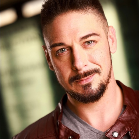 Meet your Posher, Ryan - Picture 4 of 4